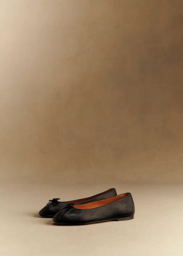 Agathe Low Ballerinas - Black 16 Agathe Low Ballerinas - Black