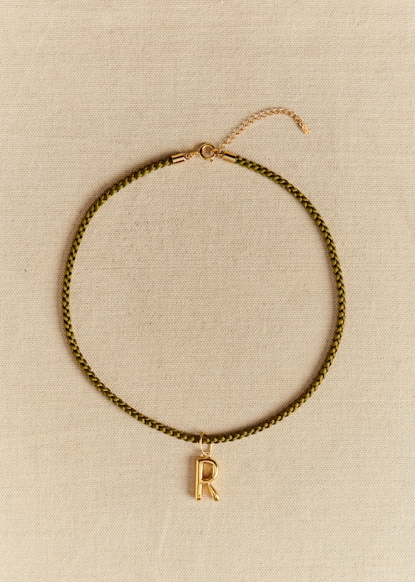 Louison Charm - J gold 15 Louison Charm - J gold