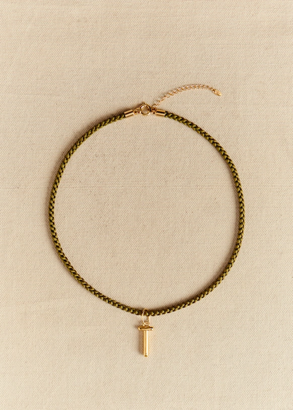 Louison Charm - J gold 17 Louison Charm - J gold
