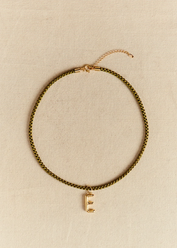 Louison Charm - J gold 35 Louison Charm - J gold