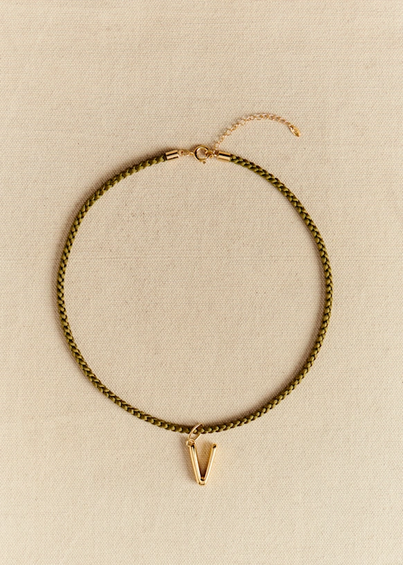 Louison Charm - J gold 38 Louison Charm - J gold