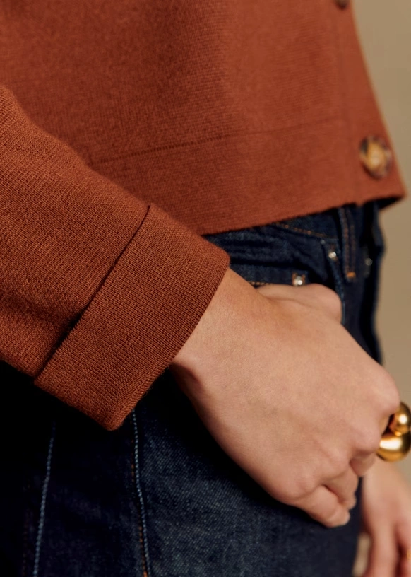 Betty Cardigan - Hazelnut