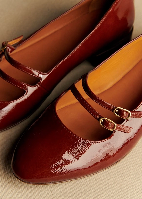 Ninon Low Ballerinas - Patent Mahogany