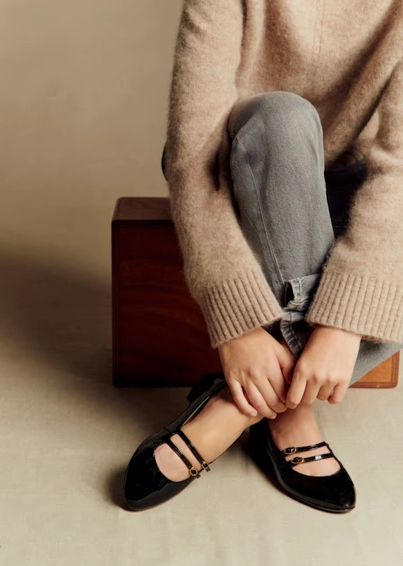 Ninon Low Ballerinas - Patent Mahogany