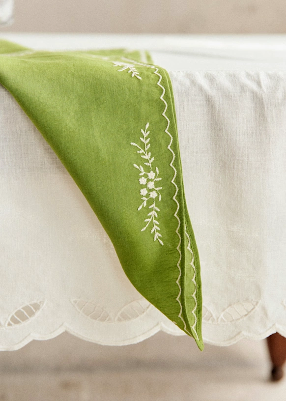 Set of 2 napkins - Primavera Embroidered - Ecru and Caramel