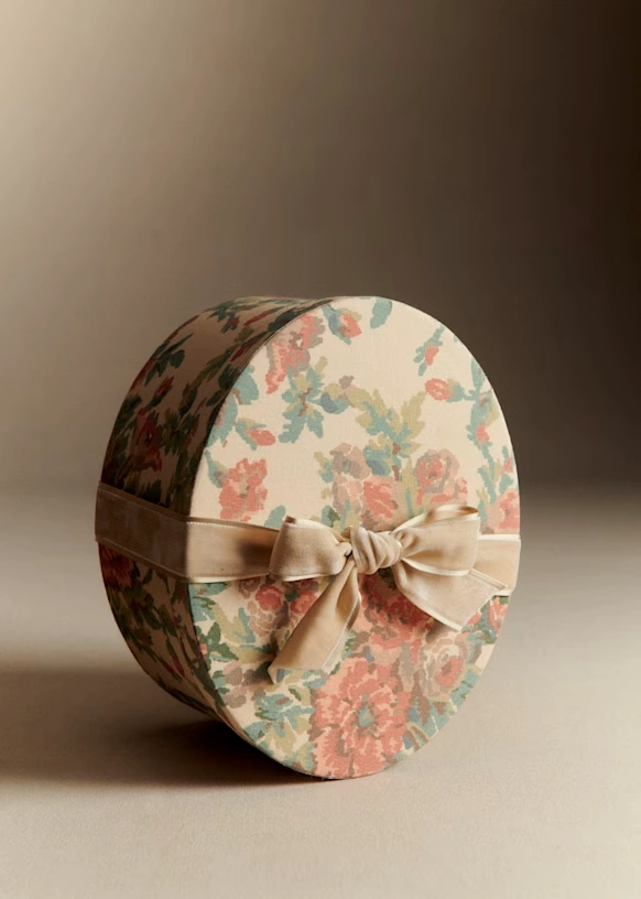 Caja de almacenaje ovalada - modelo pequeño - Estampado Bouquet Floral