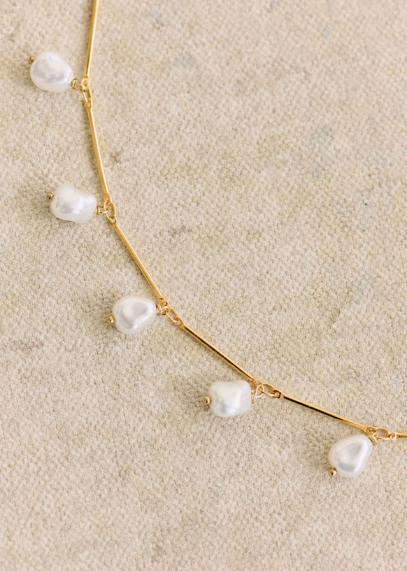 Roma Necklace - Mother-of-pearl Pendant 4 Roma Necklace - Mother-of-pearl Pendant