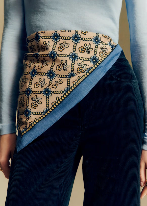 Gaston Scarf - Sézane x Antoinette Poisson - Blue Hazelnuts Print 8 Gaston Scarf - Sézane x Antoinette Poisson - Blue Hazelnuts Print