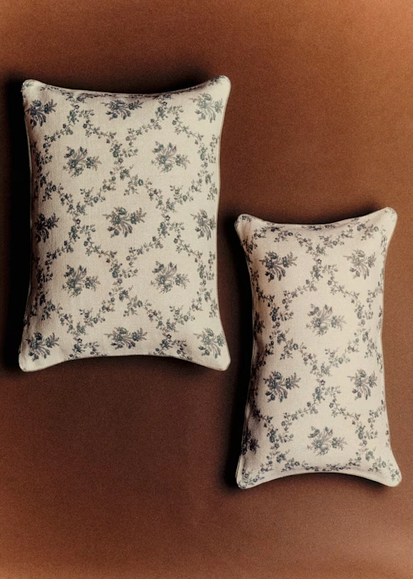 Printed Cushion- Large Model - Blue crosses